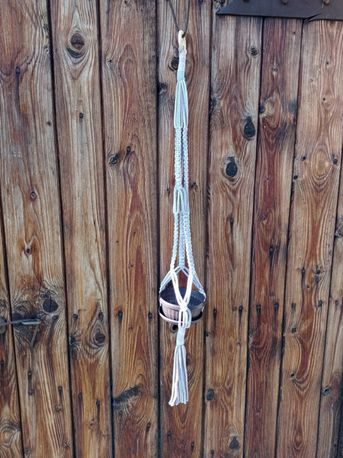 Macramé závěs na květináč Magic Iris