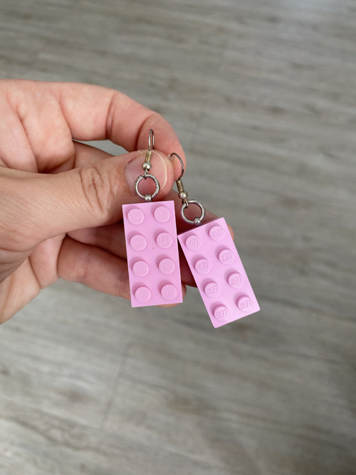 Růžové lego - visací náušnice — foto 1