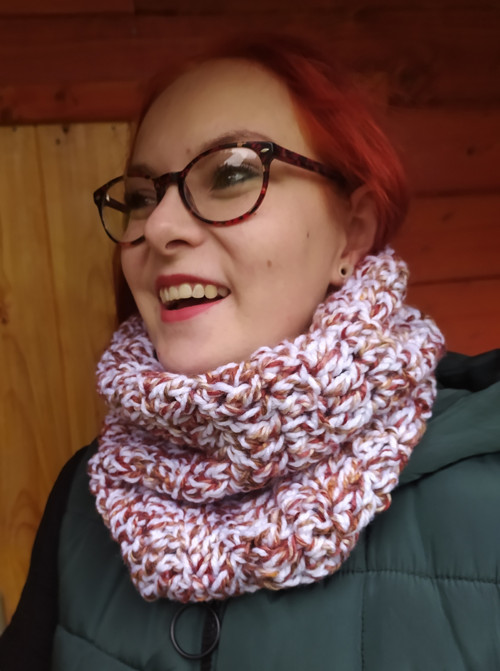 Nákrčník melírek