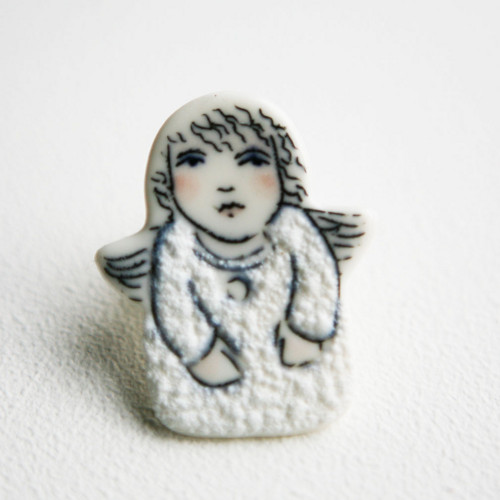 Anděl porcelánová brož — foto 1