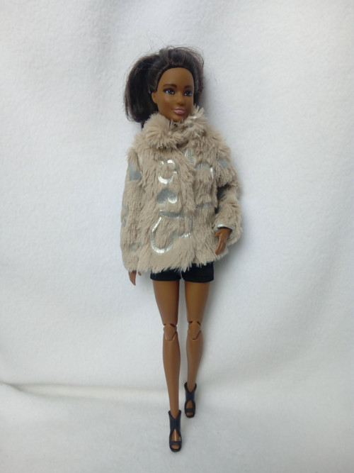 Kožíšek pro Barbie — foto 1