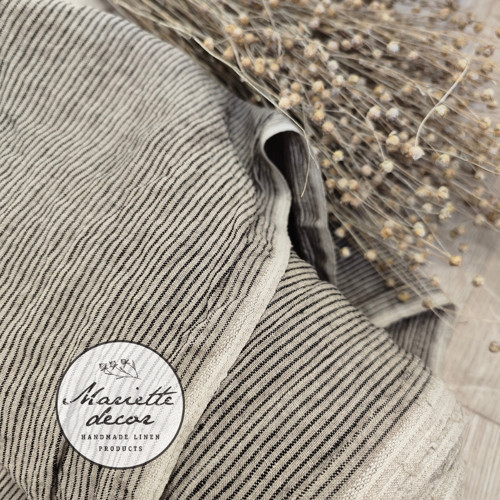 100% len BLACK/NATURAL stripes 205g/m2, š.163cm