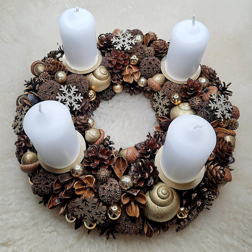 Adventní věnec zlatý — foto 1