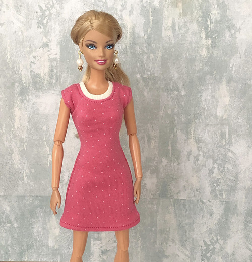 Šaty na barbie — foto 1