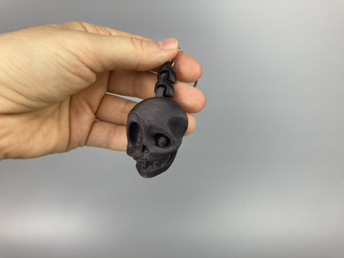 Přívěsek Kostík - 7 cm, bicolor, 3D tisk — foto 1