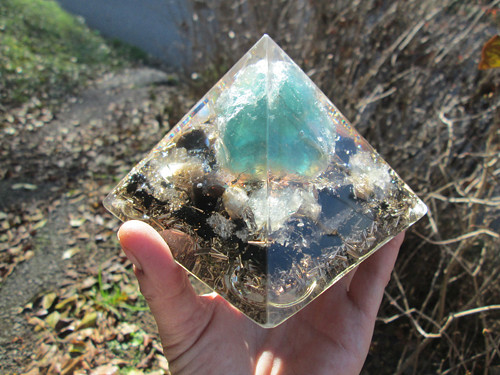 Org. pyramida ,, Nového Života " — foto 1