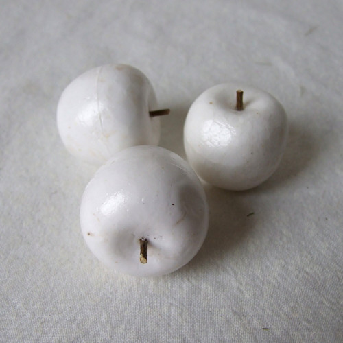 Jablíčko bílé, 3,5 cm — foto 1