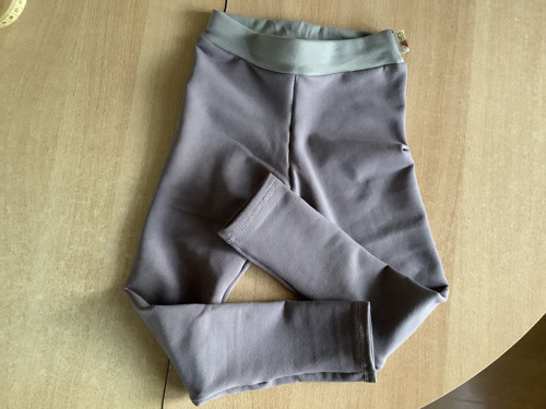 Teplé legíny — foto 1