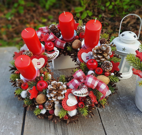 Adventní věneček "Vánoce tradičně" — foto 1