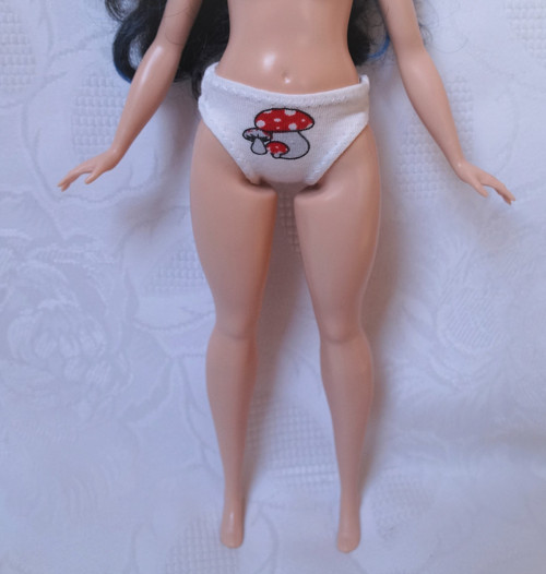 Barbie baculka - kalhotky — foto 1