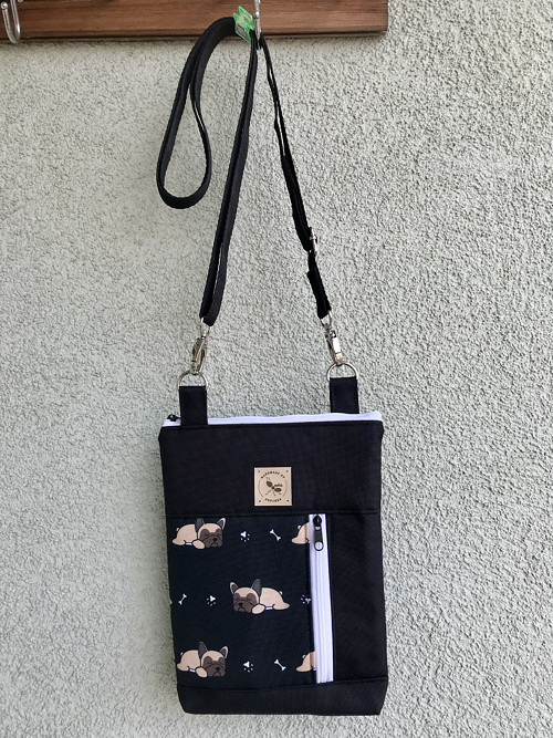 Crossbody taška - spící pejsek