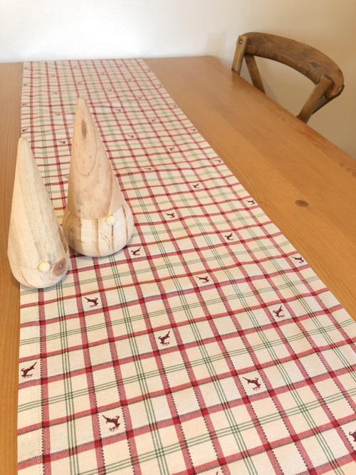 Vánoční ubrus - Jelen v kostce 200/36 cm
