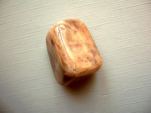 Troml. - měsíční kámen oranžový 22 mm, č.64