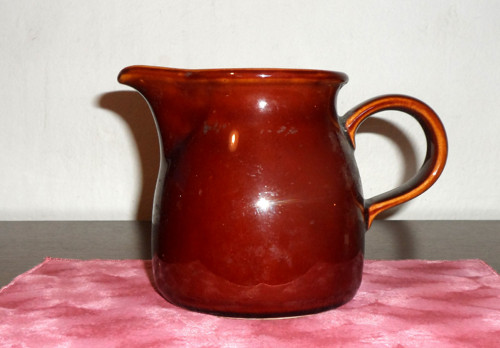 Keramická MLÉČENKA, džbánek, výška 12,5 cm