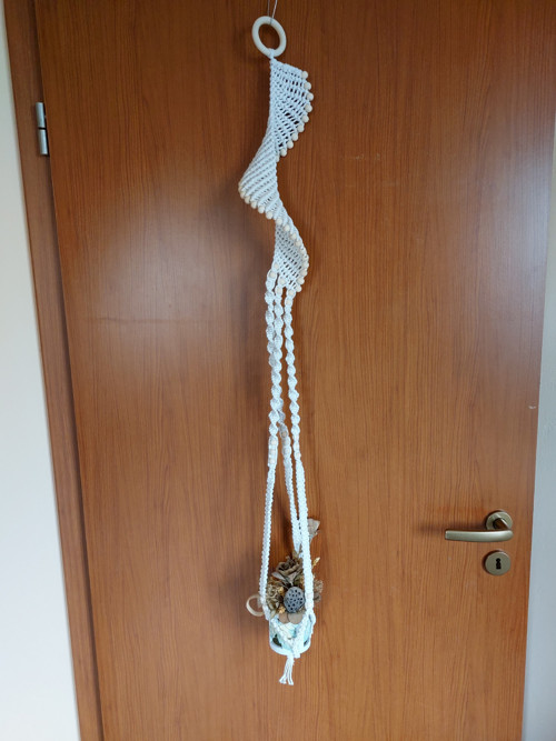 Macrame závěs na květináč