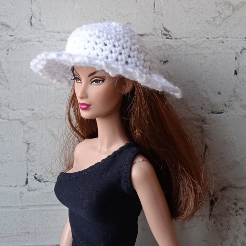 Oblečky pro Barbie, FR, Integrity - klobouček — foto 1