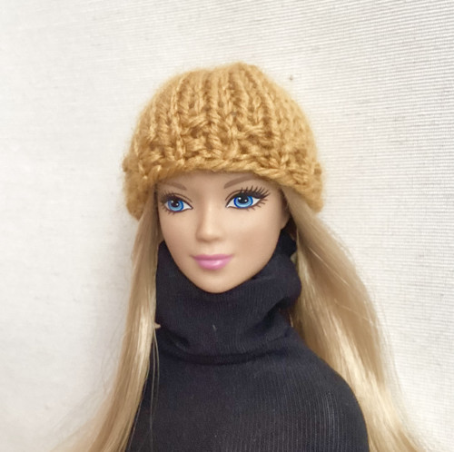 Čepice pro Barbie