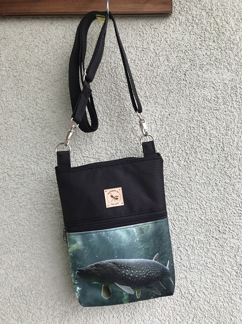 Crossbody taška - štika — foto 1