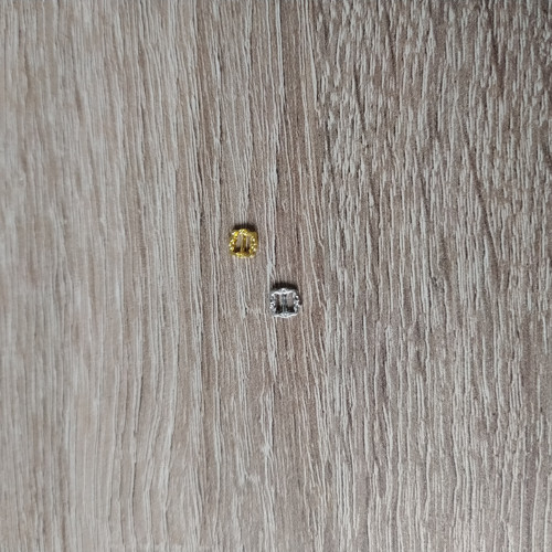 Ozdobná přezka, zapínání mini pro panenky 5x6mm