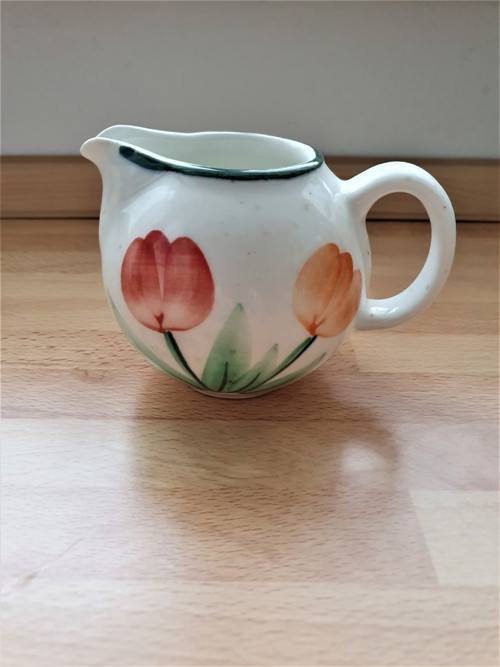 Tulipány - mléčenka
