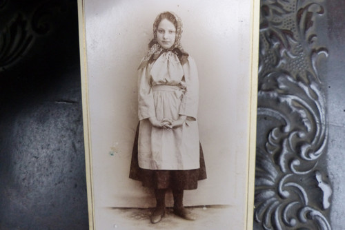 Ze hry Tři halíře..stará kabinetní fotografie 1902