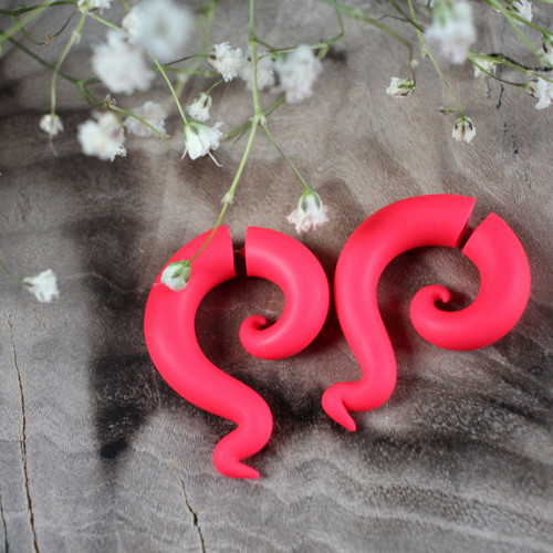 Falešné roztahováky neon — foto 1