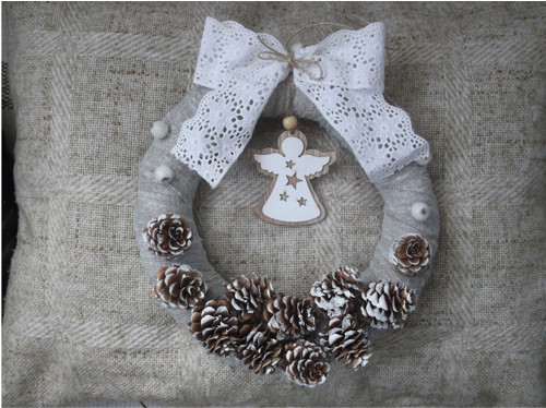 Zimní,adventní vítací věneček 24 cm