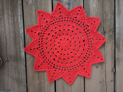 Háčkovaná dečka, průměr 44 cm