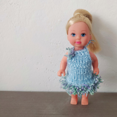 Šaty pro panenku Moxie Girlz mini, Shelly i Evi