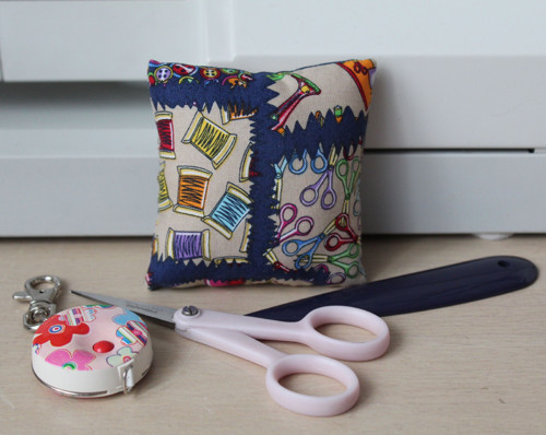 Tip na dárek pro kolegyňku - jehelníček — foto 1