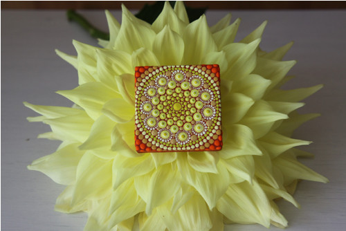 Mini mandala na plátně – posvátná geometrie