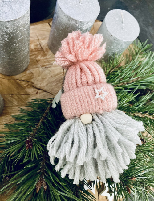 Vousatý skřítek Pinky — foto 1