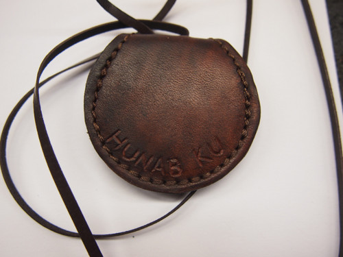 Kožené pouzdro na amulet
