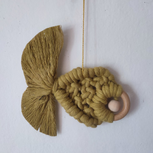 Macramé kiwi zelená rybička kapřík — foto 1