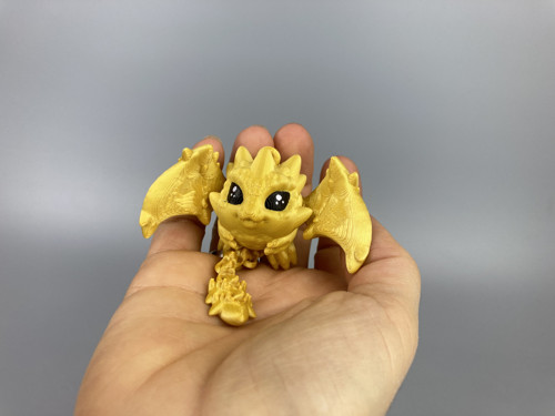 Rohatý rarášek - 9cm, 3D tisk — foto 1