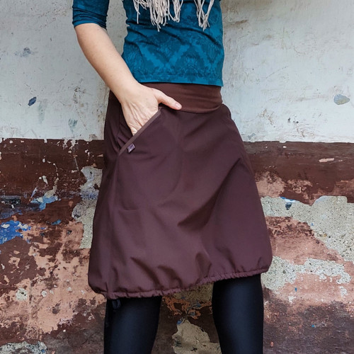 Hřejivá softshellka hnědá M/L — foto 1