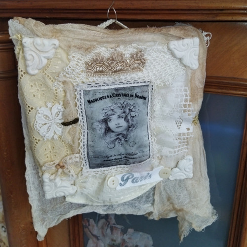 Obrázek "Zasněná" ve stylu shabby chic