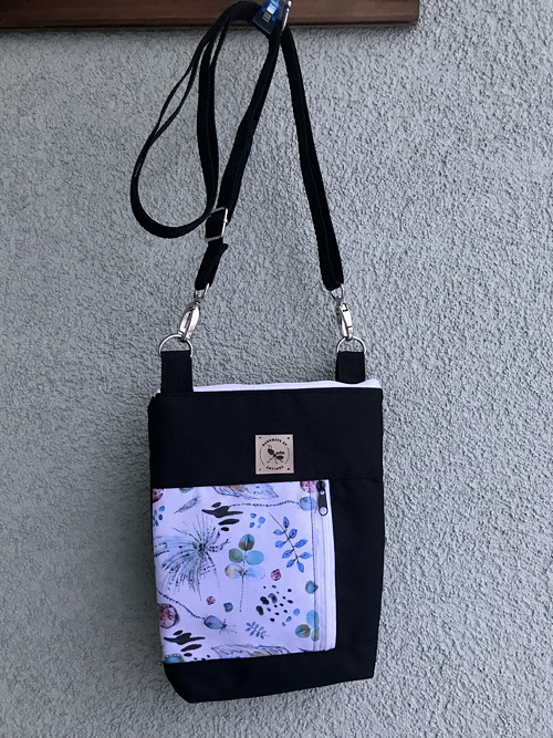 Crossbody taška - modré máky