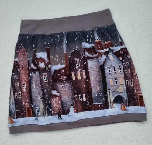 NÁLADA ZIMNÍHO MĚSTA délka cca 50cm vel.XS-2XL