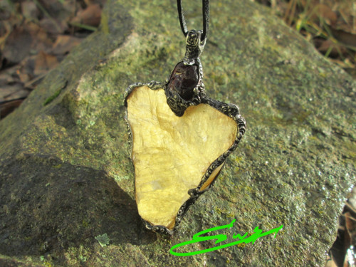 Talisman ,, Šťastné Lásky " — foto 1