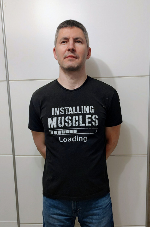 Pánské tričko instalace svalů