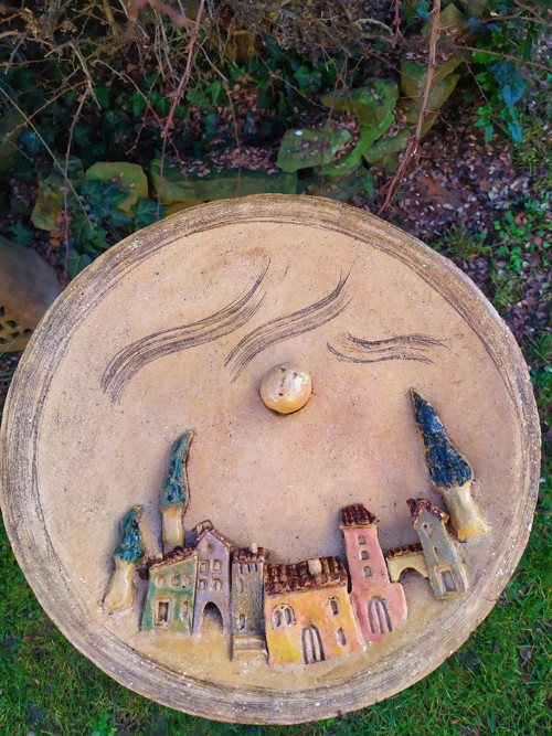 Závěsný talíř — foto 1