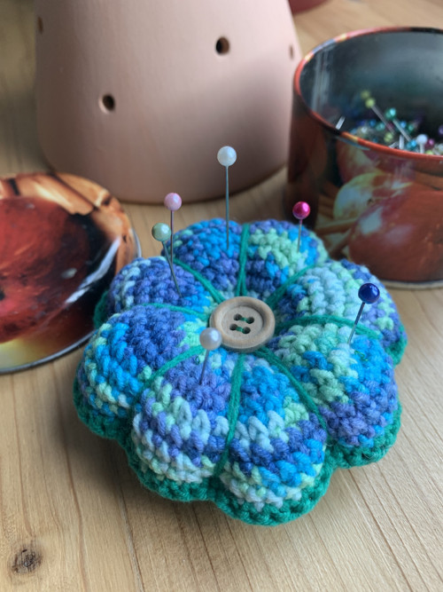 Háčkovaný jehelníček — foto 1