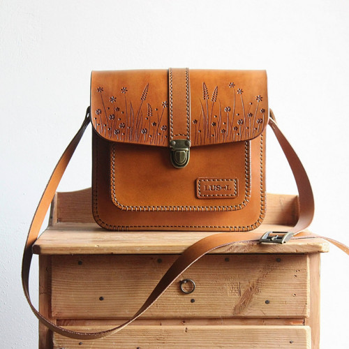 Kožená kabelka Floral Satchel *Antique Camel*