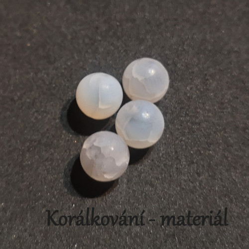 Korálek Achát šedý matný 8mm, 4ks