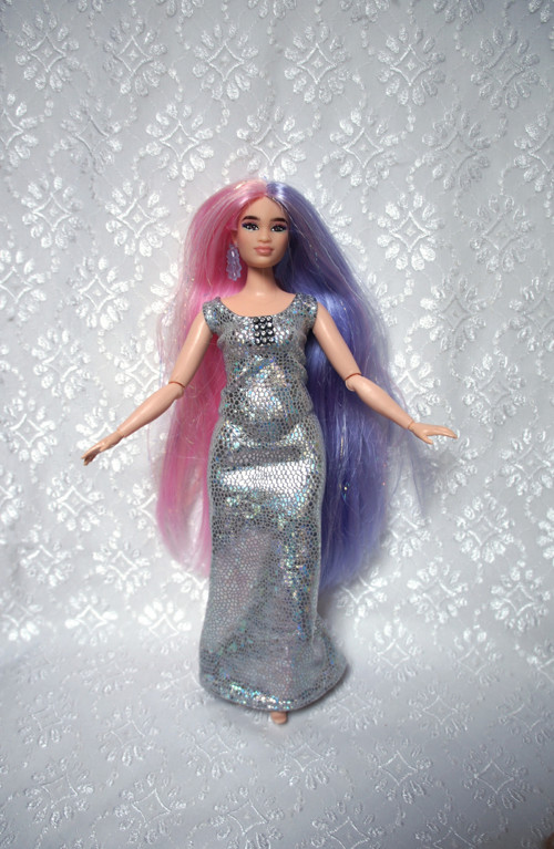 Společenské šaty pro Barbie - baculka — foto 1