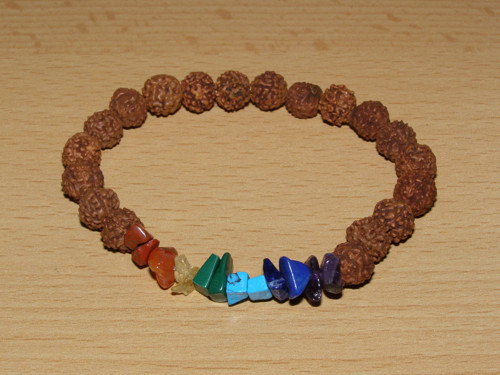 Náramek - rudraksha čakrový