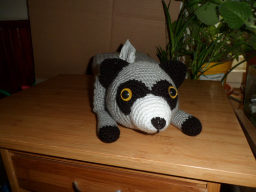 Lemur-háčkovaný obal na kapesníčky.Popis.