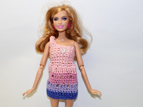 Šatičky Emily pro panenky BARBIE