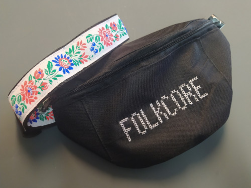 Ledvinka Folkcore Bílá — foto 1
